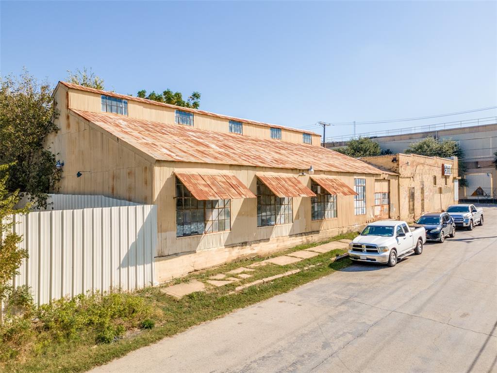 Middleton Bros Central Ave - Commercial Sale