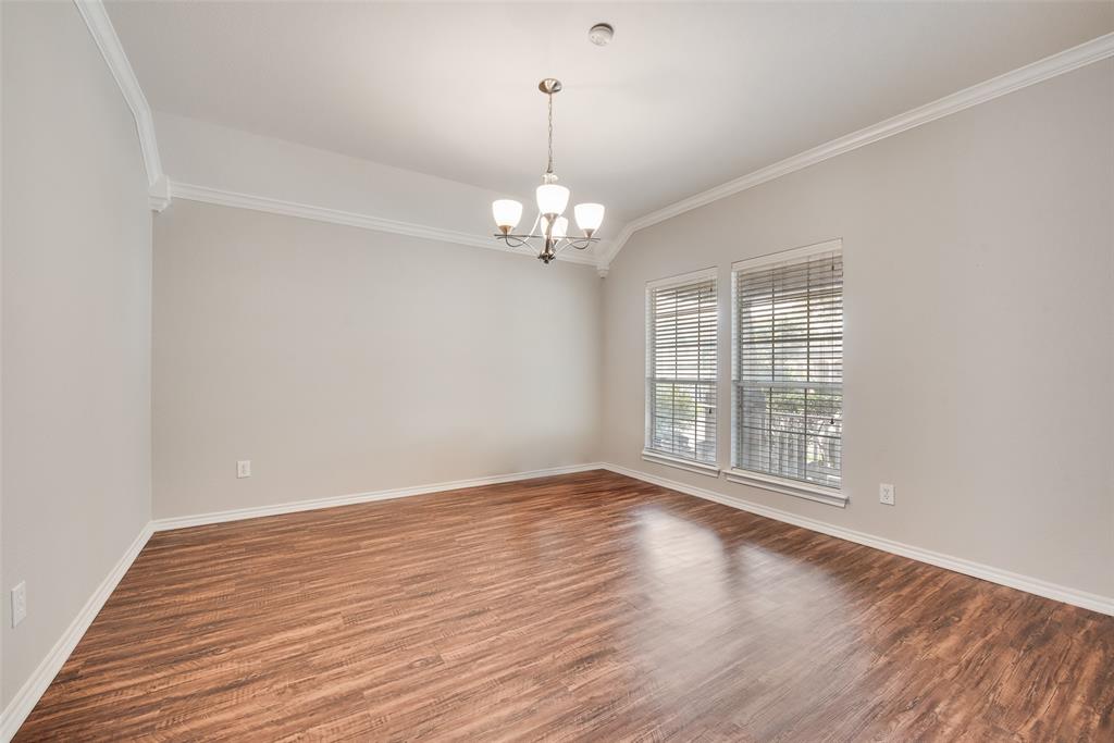 5037 Bomford Drive