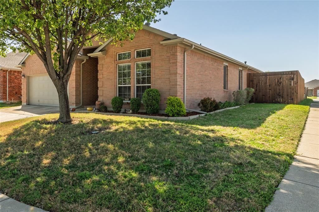 2100 Carlotta Drive