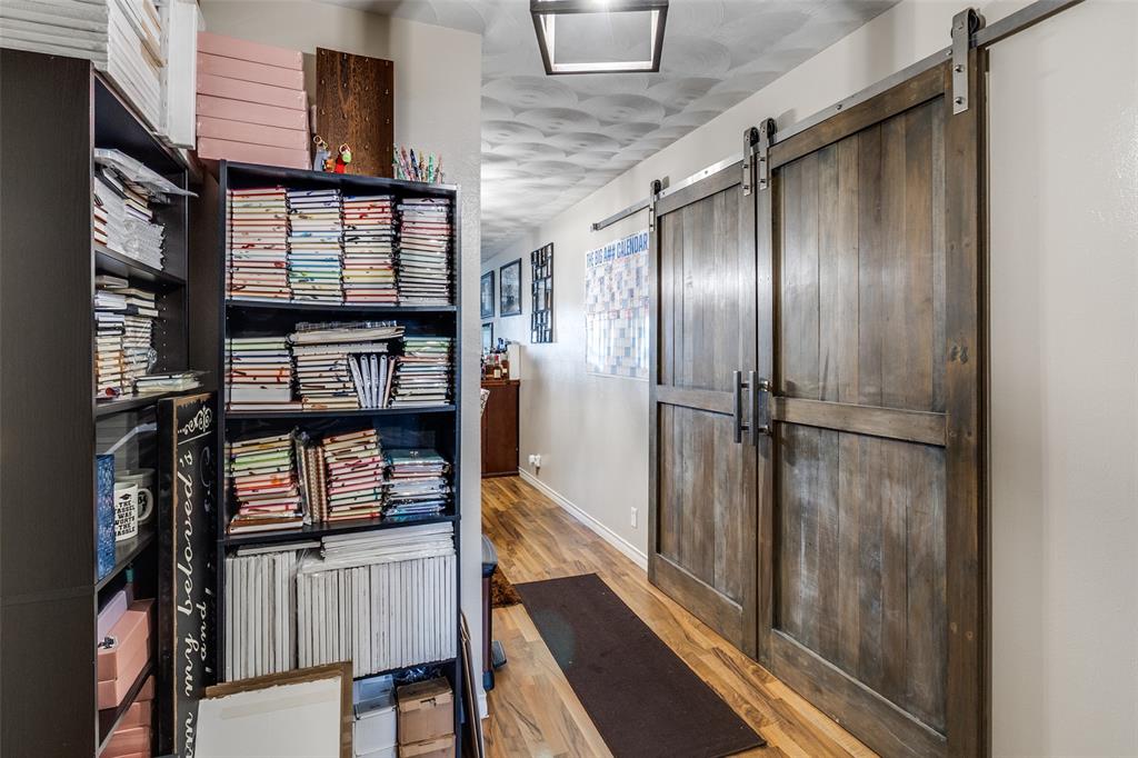 Lochwood Instl Add 03 - Residential Income