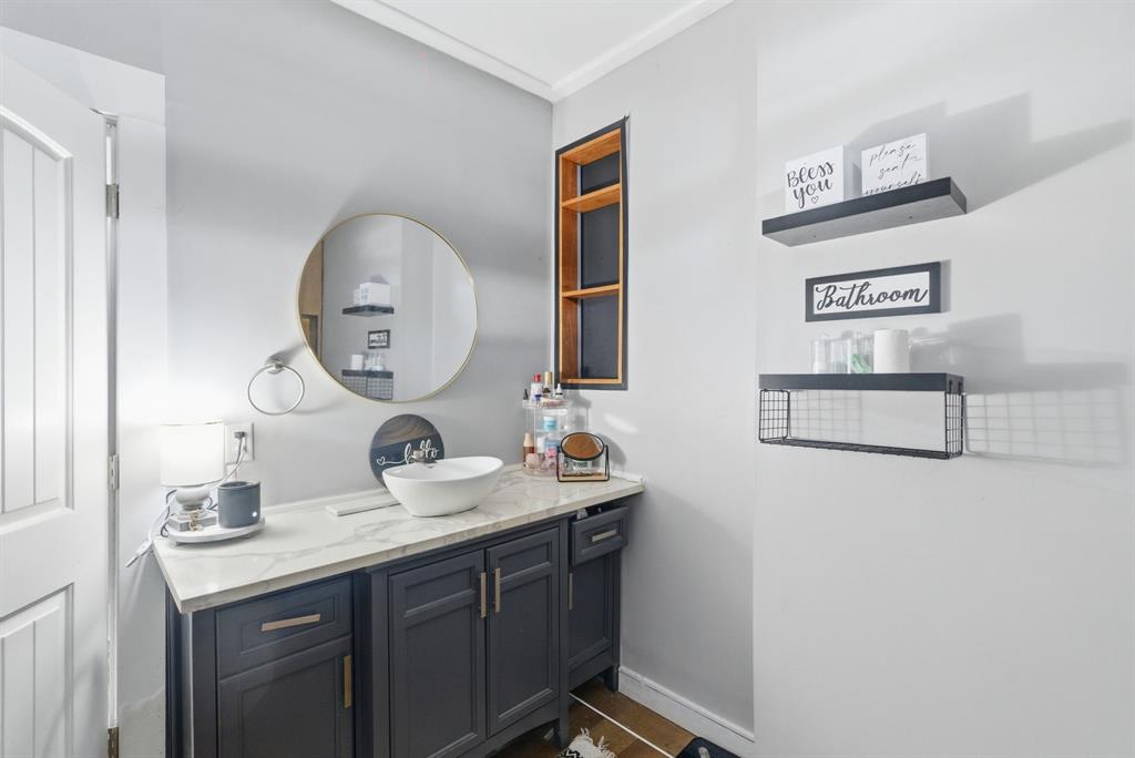 Se Corner - Residential