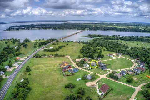 Photo of 331 Egret Circle, East Tawakoni, TX 75472 (MLS # 21295338)