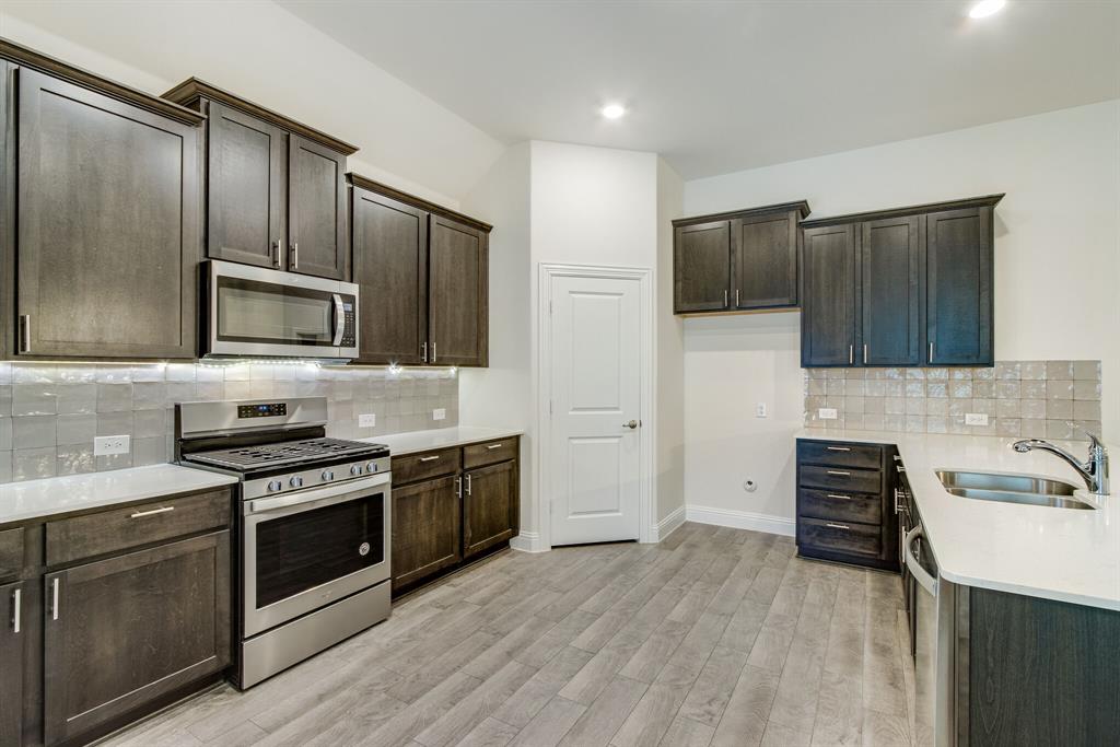 Silverado Ph 4 - Residential Lease