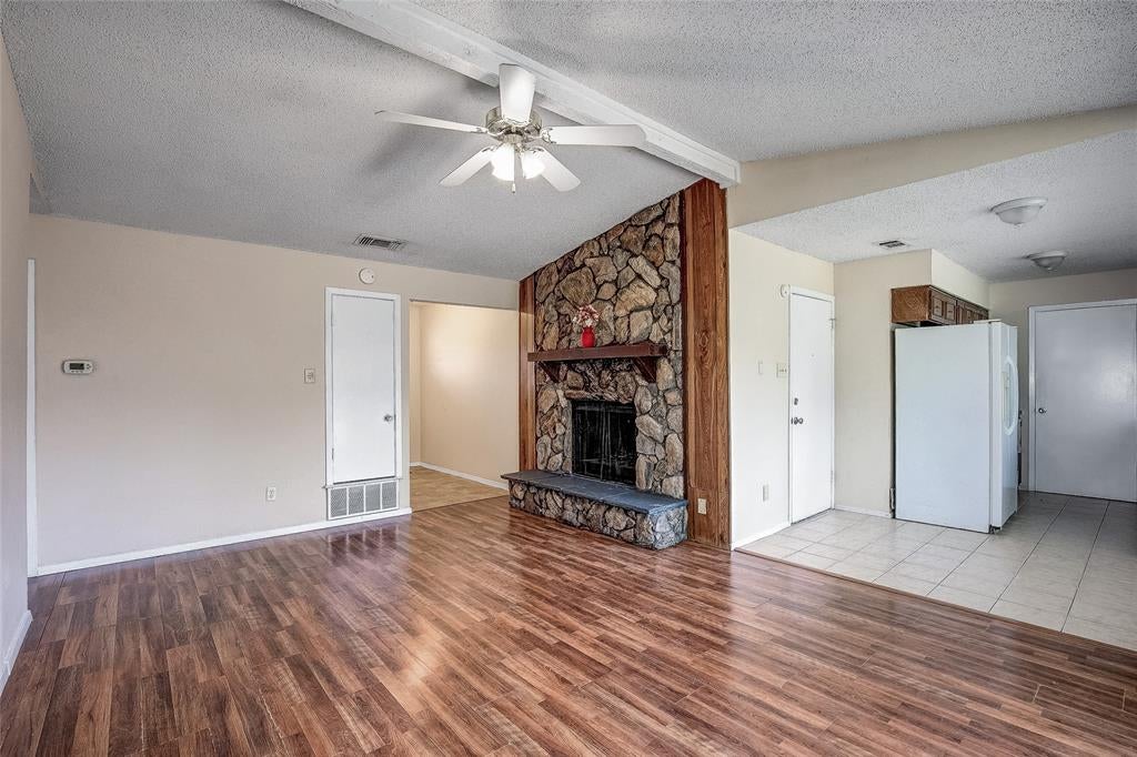 1717 Palisades Drive