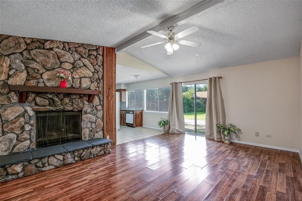 1717 Palisades Drive