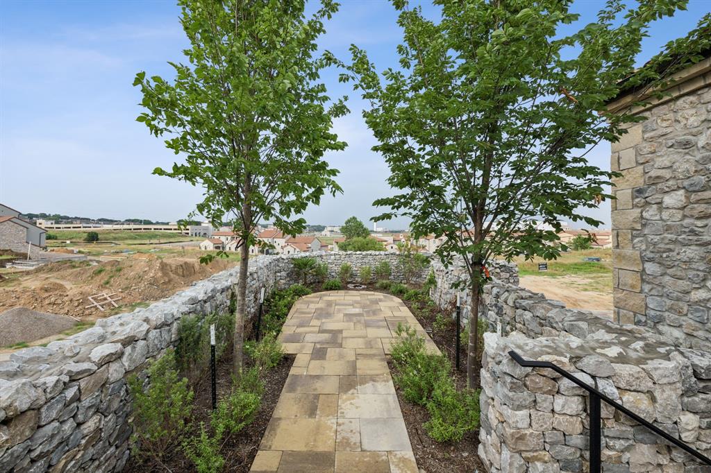 Westlake Entrada - Residential