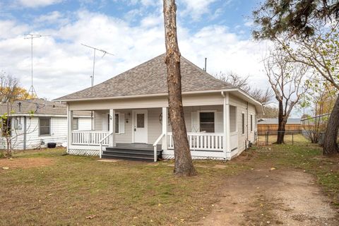 A home in Collinsville