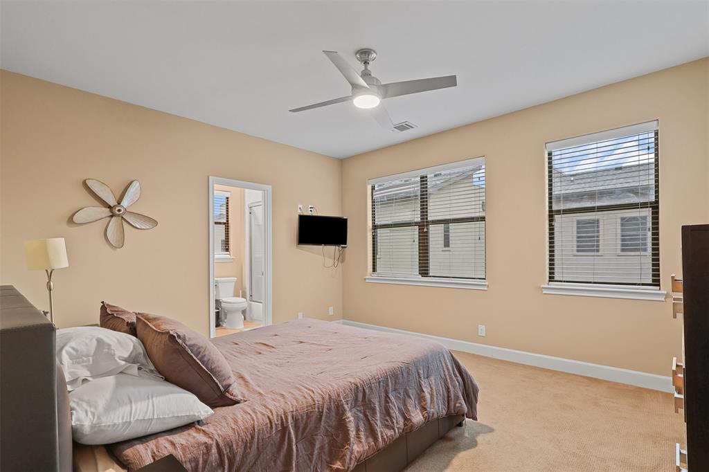 Cityscape Plaza Twnhms Condos - Residential