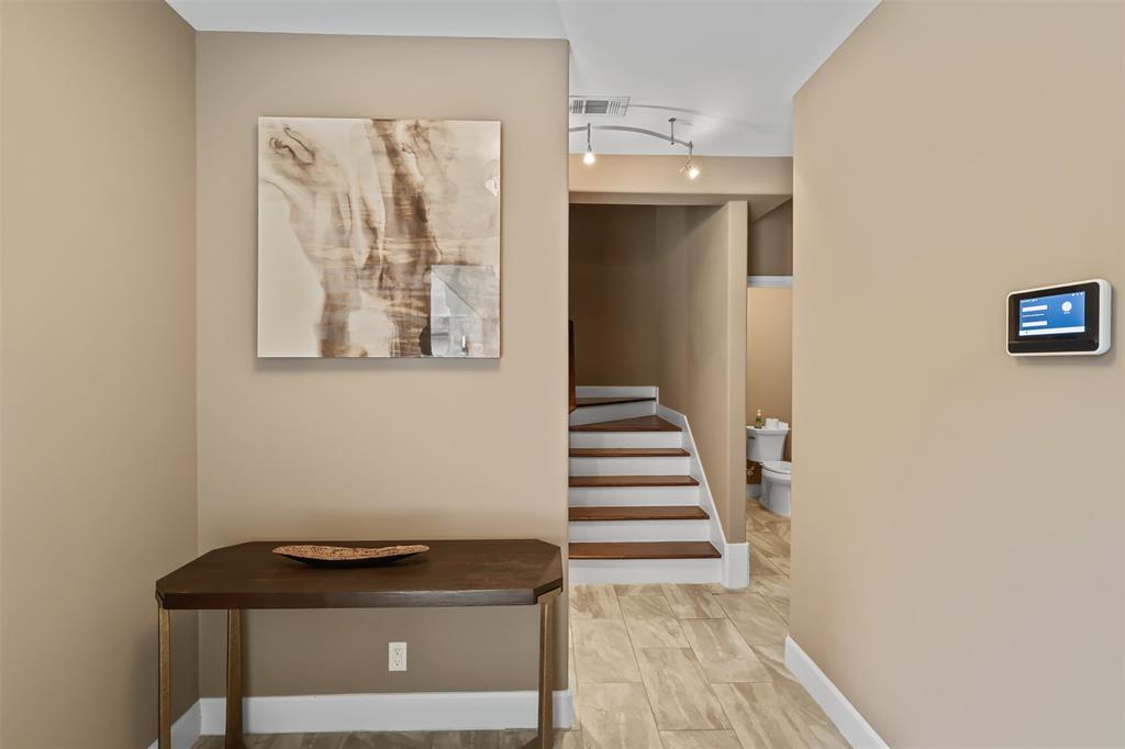 1717 Annex Avenue 602