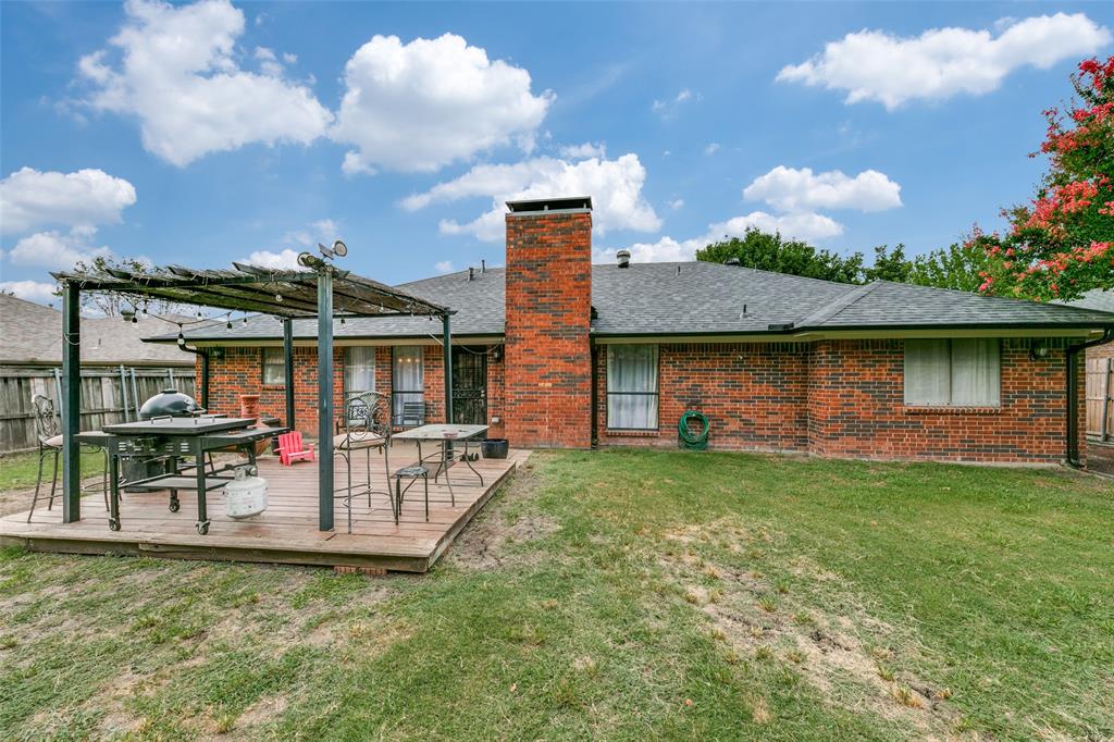 SACHSE WEST ESTATES - Residential