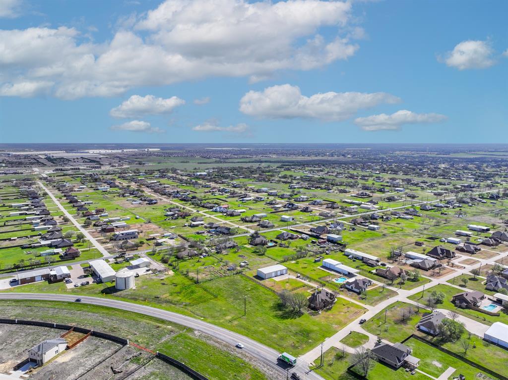 Golden Meadow - Land