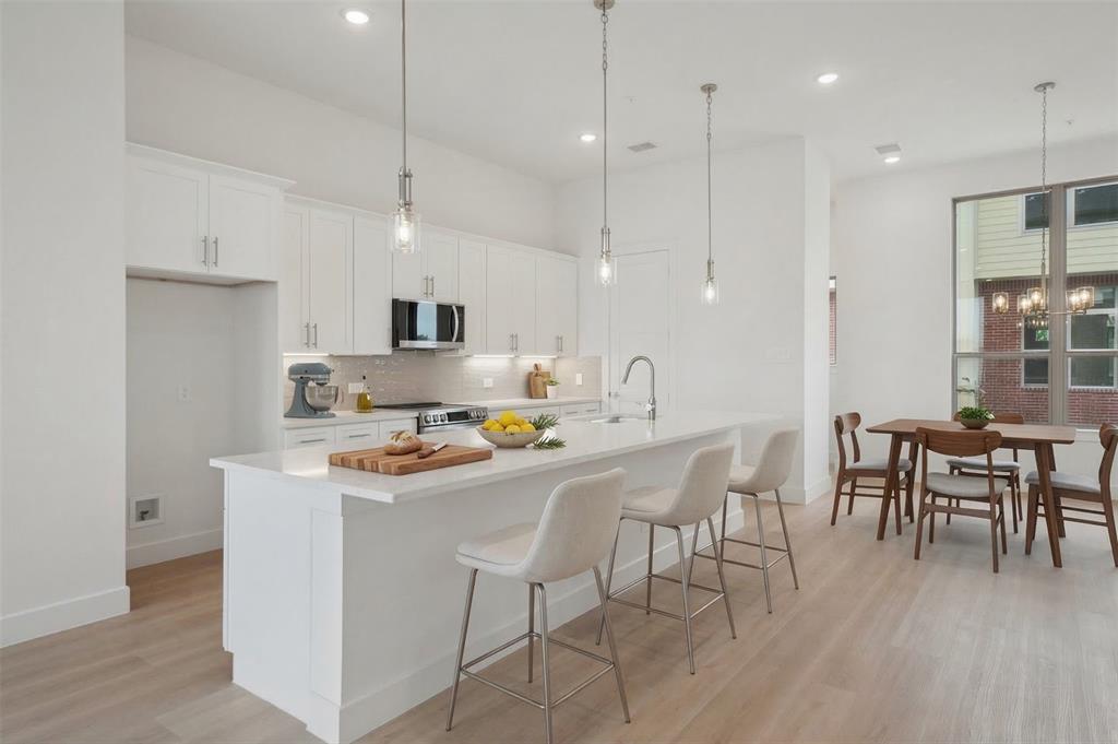 Goodland Twnhms - Residential