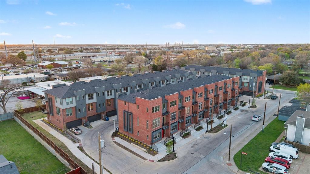 Goodland Twnhms - Residential