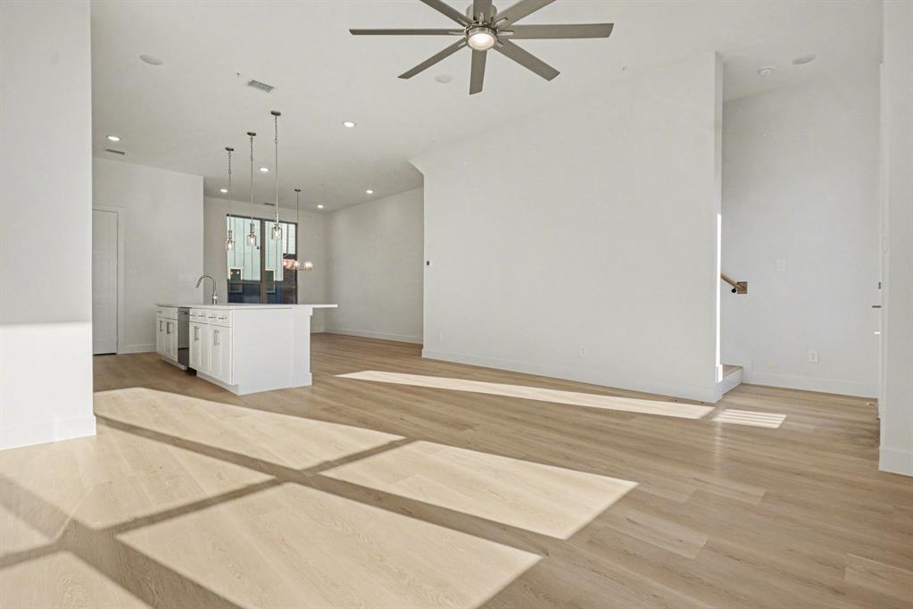 Goodland Twnhms - Residential