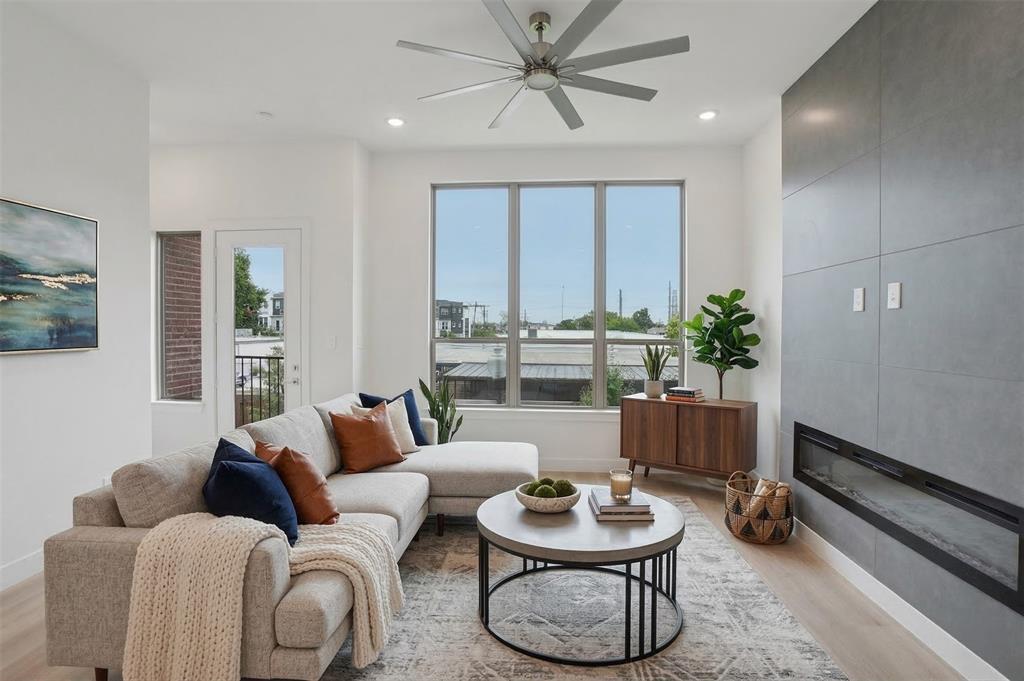 Goodland Twnhms - Residential