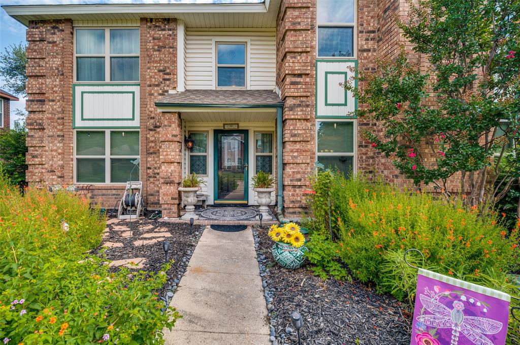 406 Spanish Moss Court