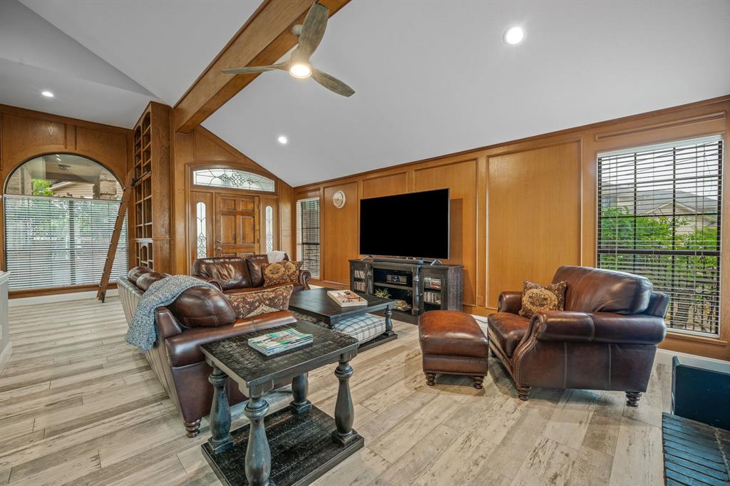 DeCordova Bend Estates - Residential