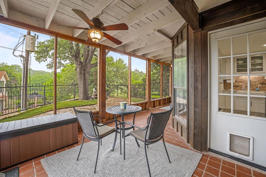 4904 Fairway Place Court