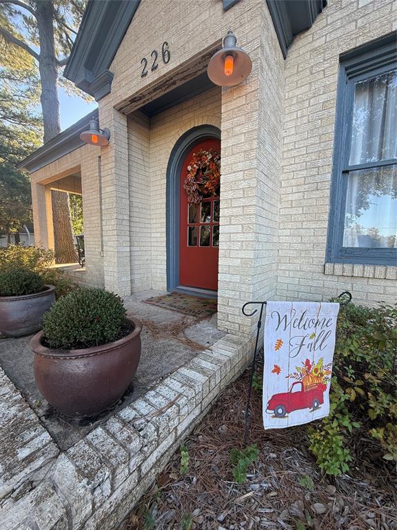 226 S Pinkerton Street