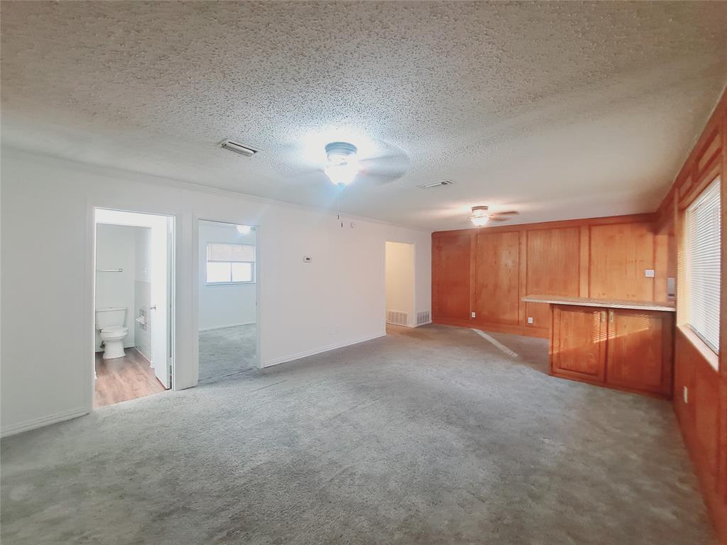 Lancaster Hills 06 - Residential Lease