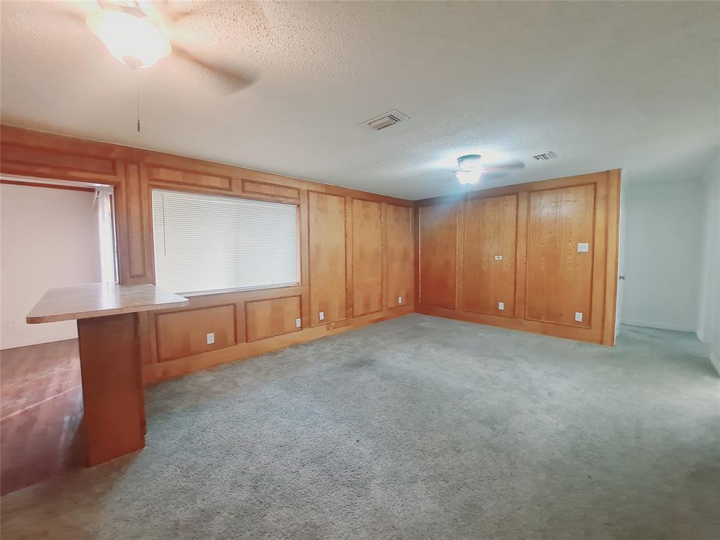 Lancaster Hills 06 - Residential Lease