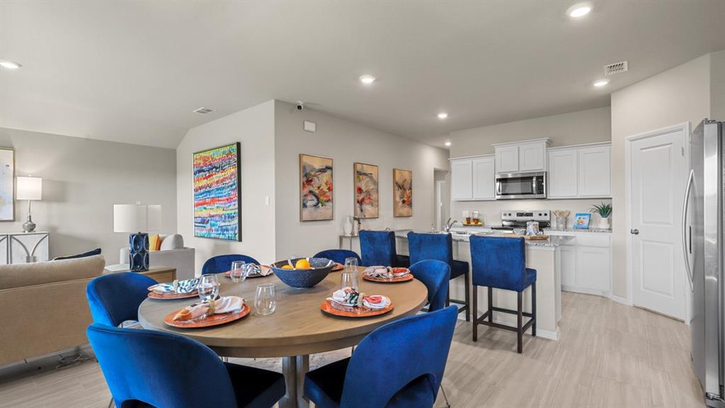 Townes Landing - D.R. Horton - Residential