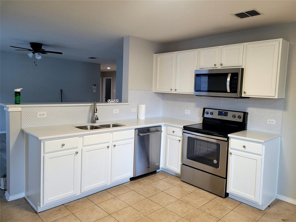 Sendera Ranch East - Residential Lease