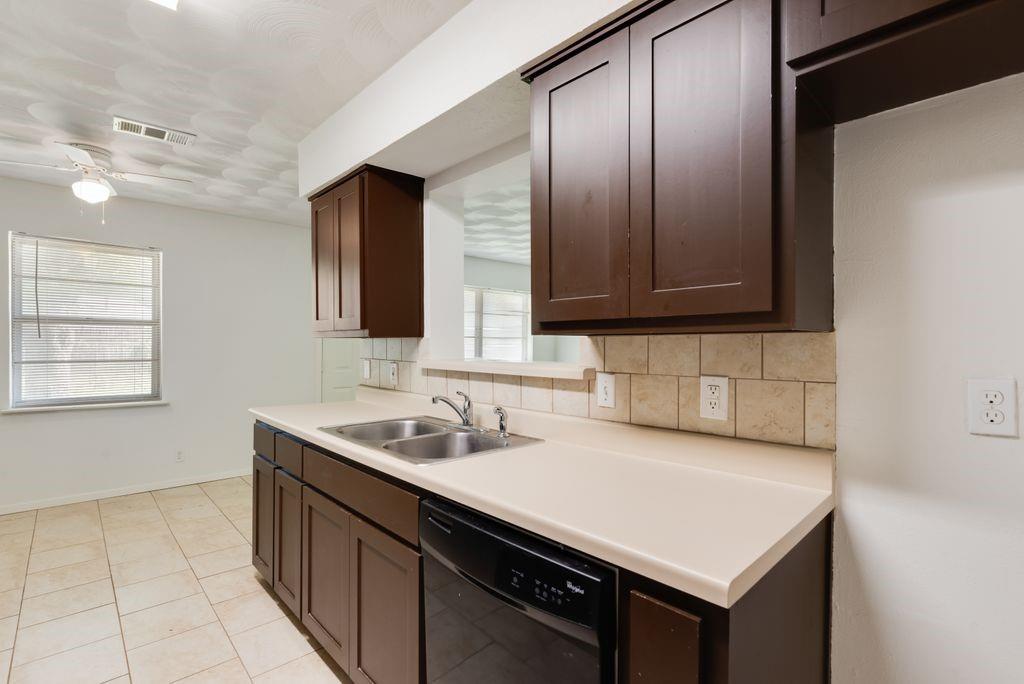 Hilltop Estates - Residential Lease