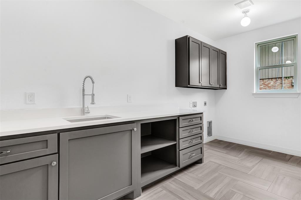 Midway Hills 04 7th Inst - Residential