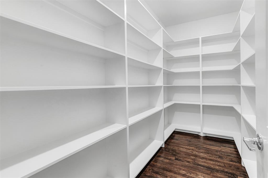 Midway Hills 04 7th Inst - Residential