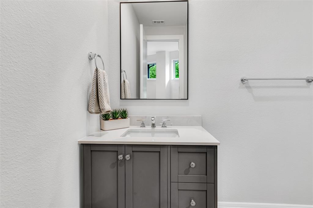 Midway Hills 04 7th Inst - Residential