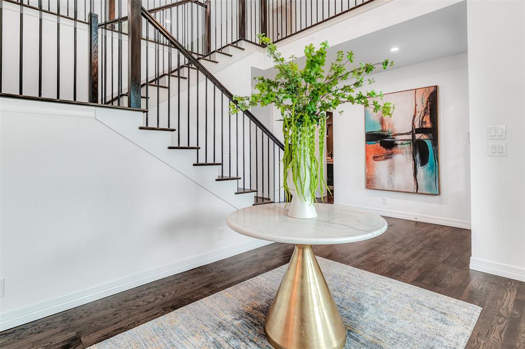 Midway Hills 04 7th Inst - Residential