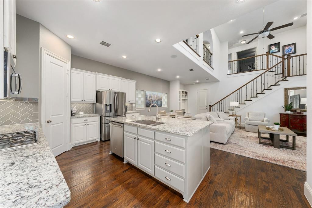 Lakeside Ph Two - Residential