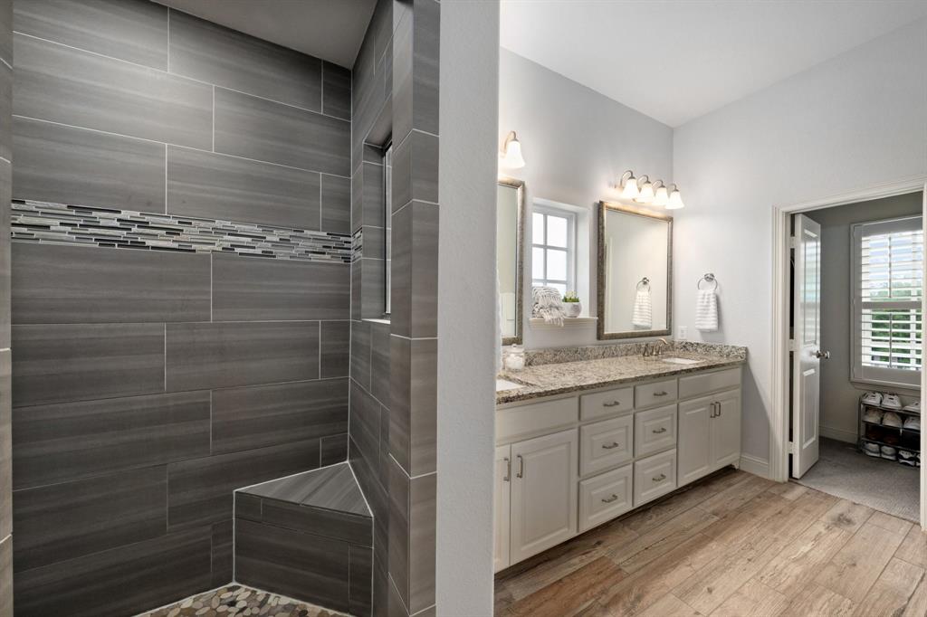 Lakeside Ph Two - Residential