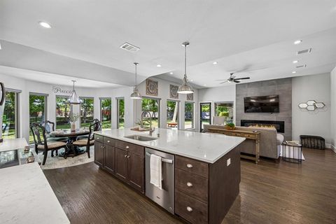 732 Creek Valley Court Allen TX 75002