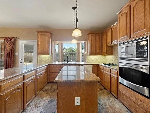5204 Teton Trail