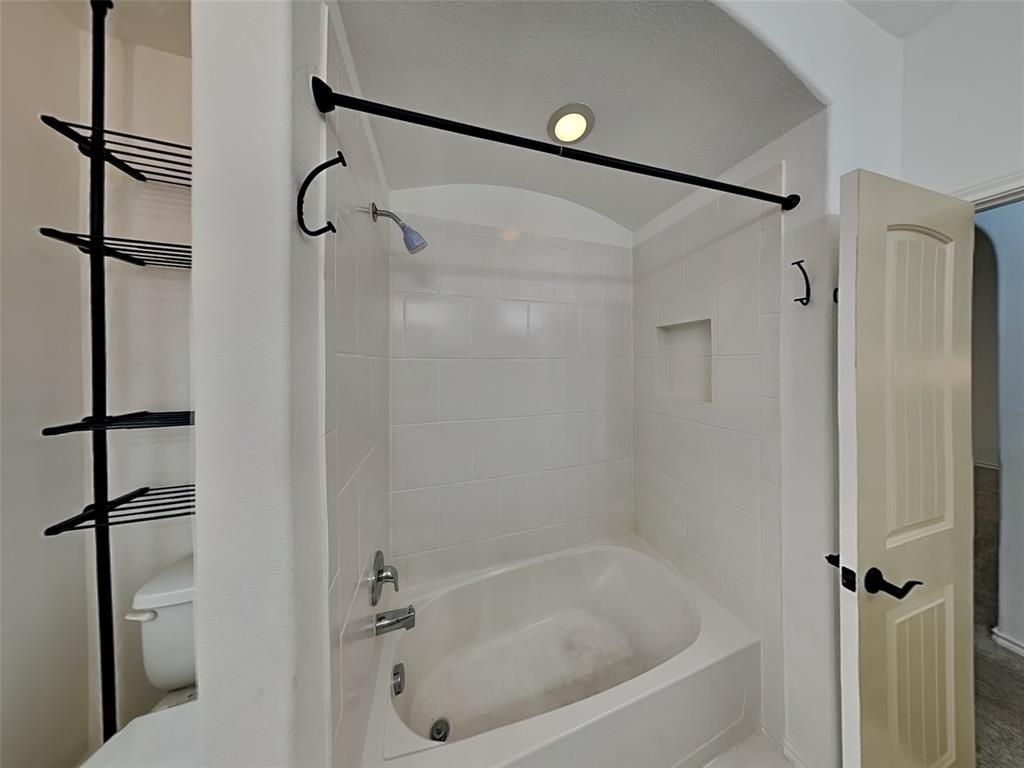 Beechwood Creeks - Residential Lease