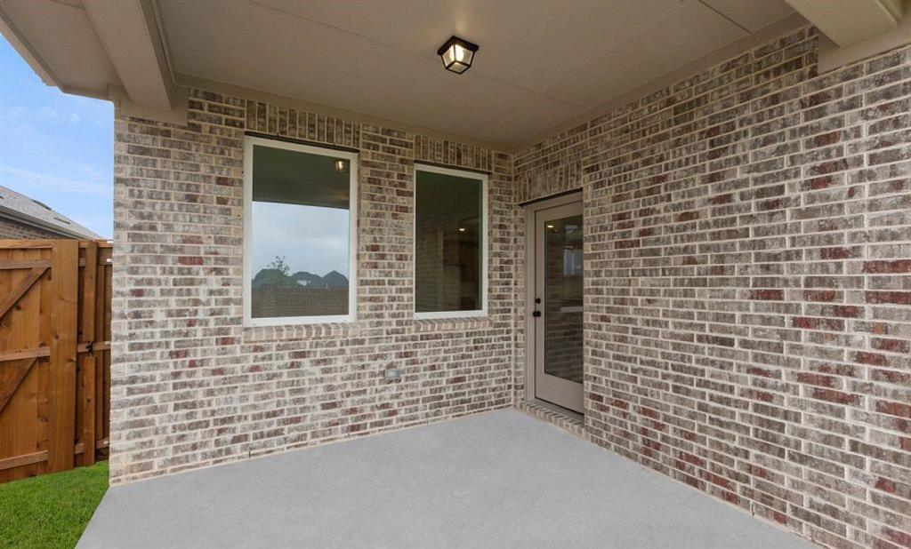 1412 Eagle Meadow Trail