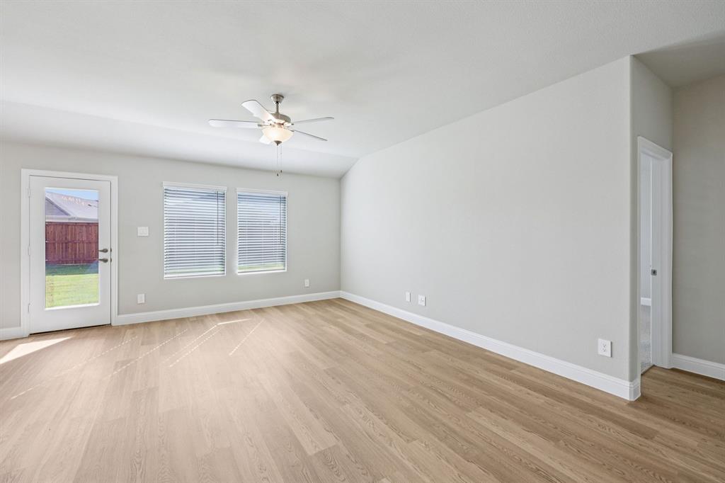 Lakehaven - Residential