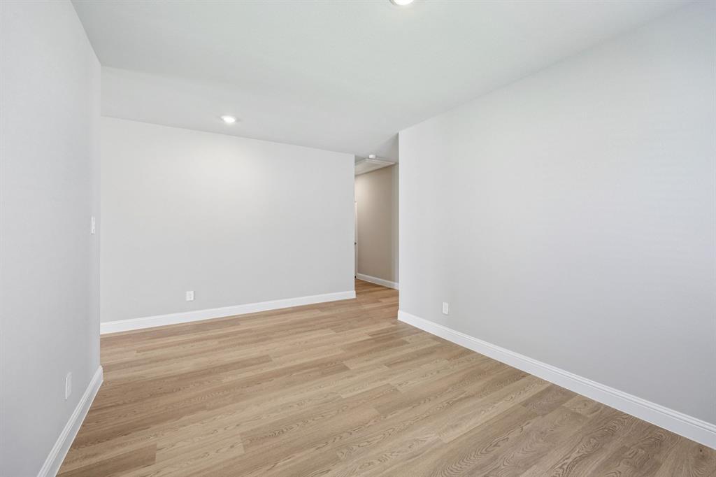 Lakehaven - Residential