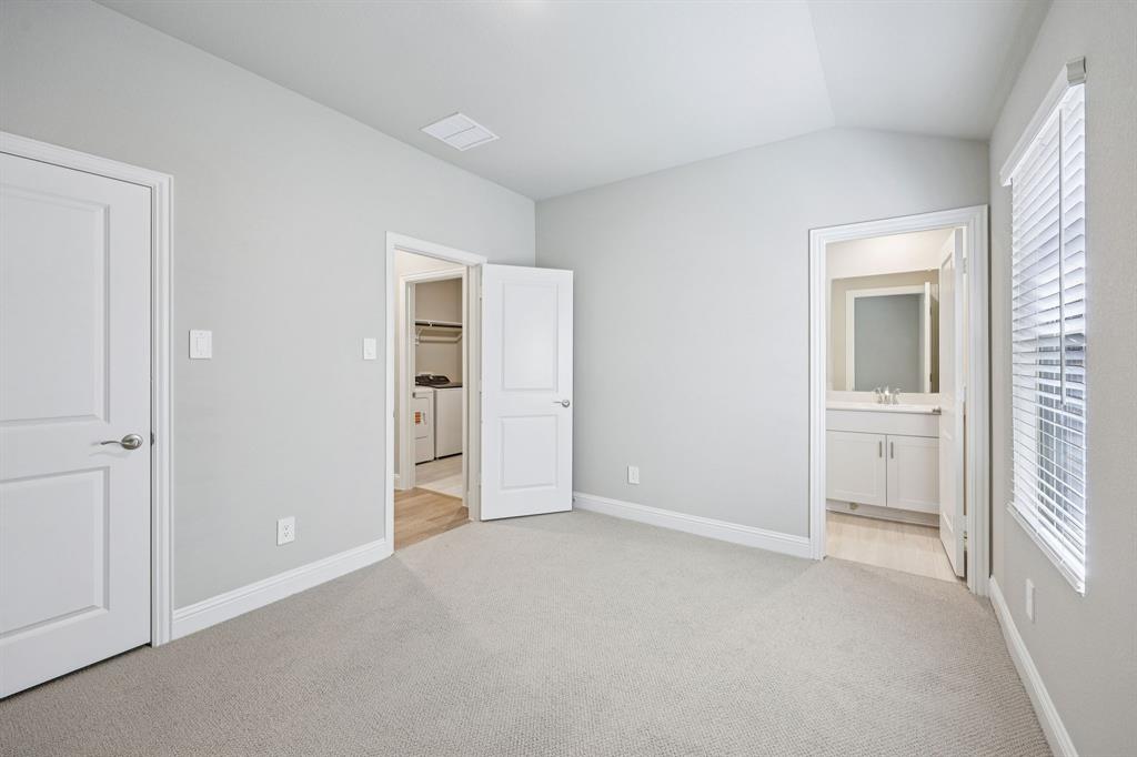 Lakehaven - Residential