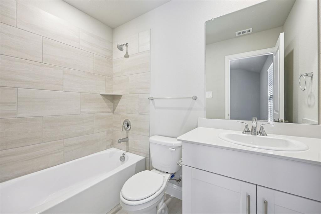 Lakehaven - Residential