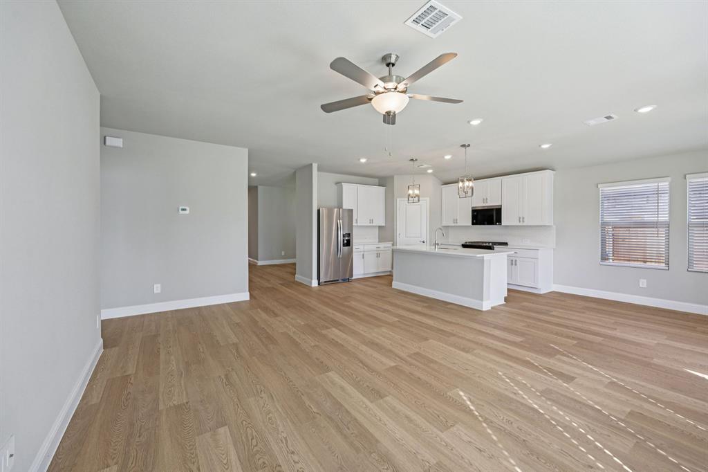 Lakehaven - Residential