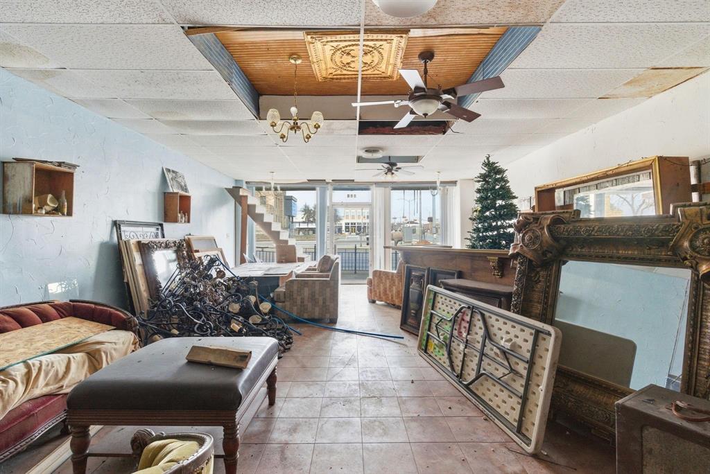 Orig Comanche - Residential