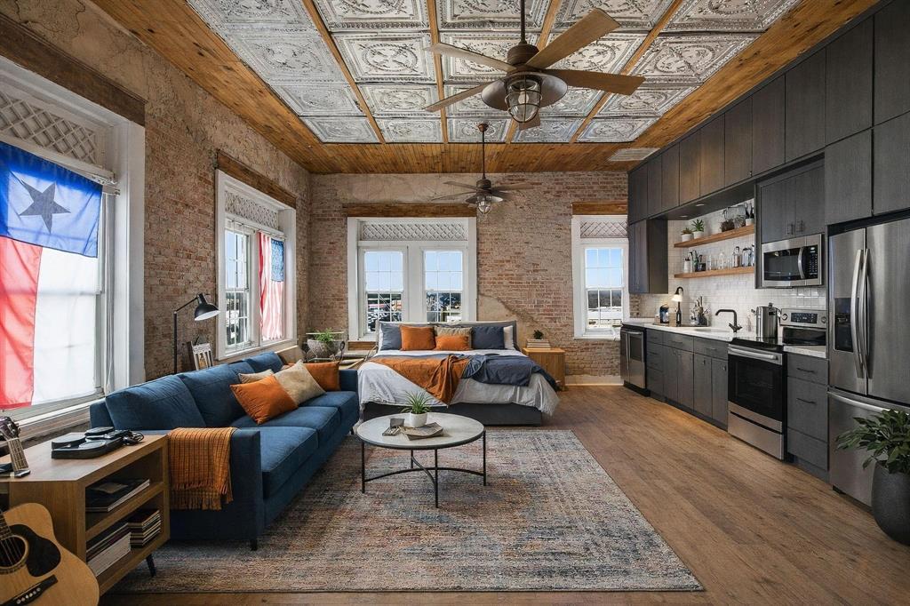 Orig Comanche - Residential