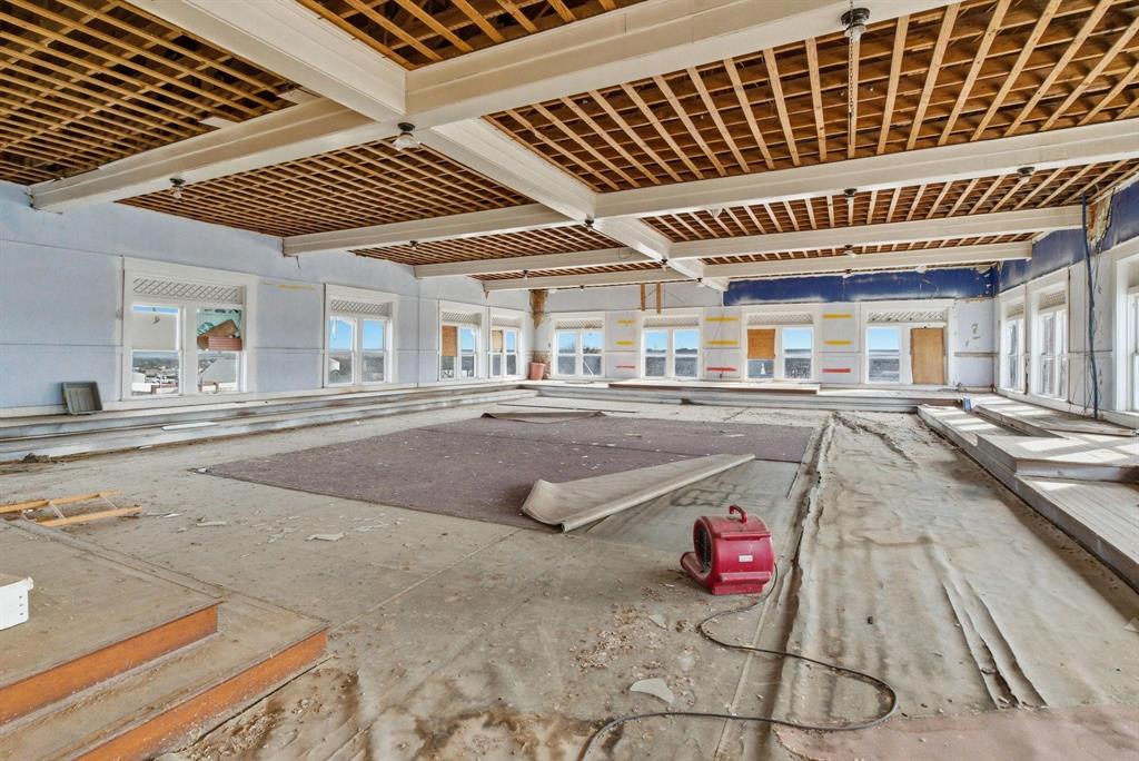 Orig Comanche - Residential