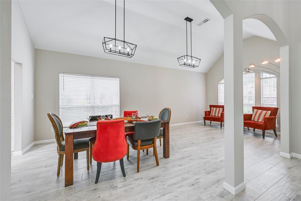 8420 Falconet Circle
