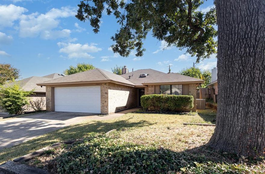 Welcome to 5905 Sterling Green Trail in Southwest Arlington. This 4-bedroom, 2-bathroom home situated in Sterling Greene Addition offers potential for the discerning buyer. Zoned to Arlington ISD and to the coveted Martin High School attendance zone. 
This home features living and dining combo flows into the kitchen, complete with granite countertops and white cabinetry. The primary bathroom showcases a spacious dual-sink vanity with granite countertop, plus both a separate shower and soaking tub. 
While this diamond needs a little polishing-think fresh carpeting, updated flooring, and cosmetic refreshing throughout. 
Located near S.J. Stovall Park, conveniently located minutes to I-20 and to Hwy 287, you'll enjoy both recreational opportunities and daily conveniences within easy access.
