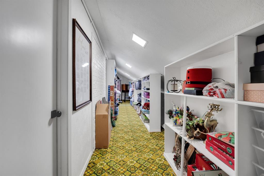 Woodhaven Cntry Club Estates - Residential