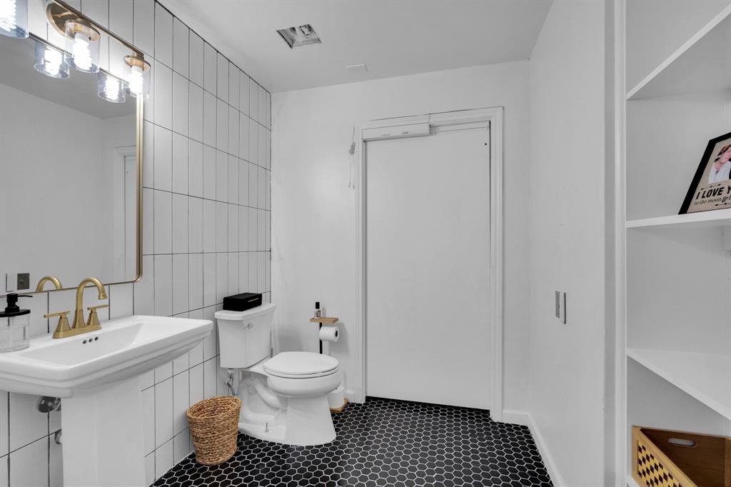Woodhaven Cntry Club Estates - Residential